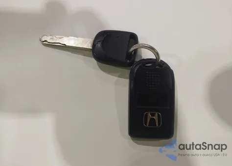 2006 Honda Odyssey Touring from USA, damaged, VIN 5FNRL38856B122941